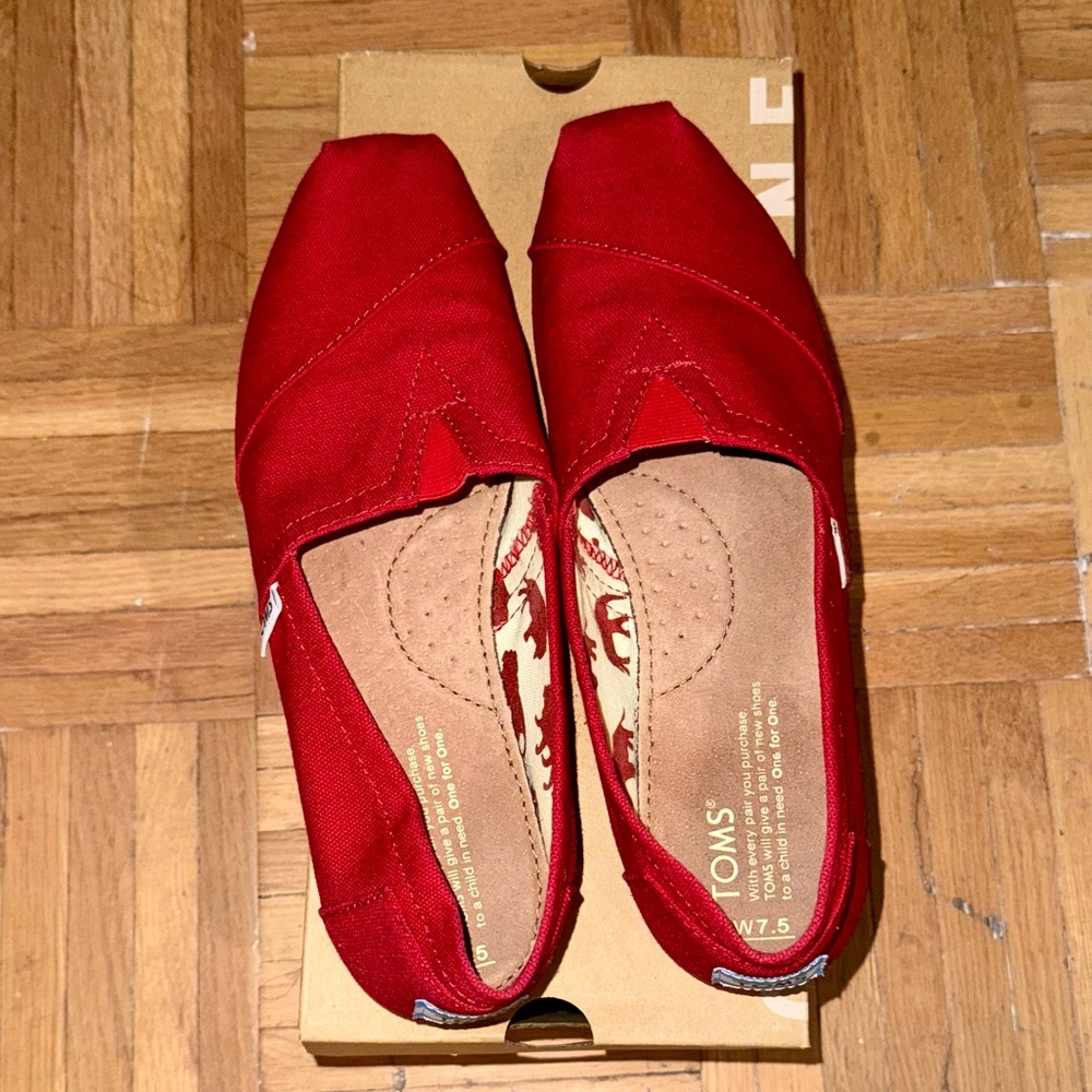 TOMS Women's Bold Red Canvas Loafers